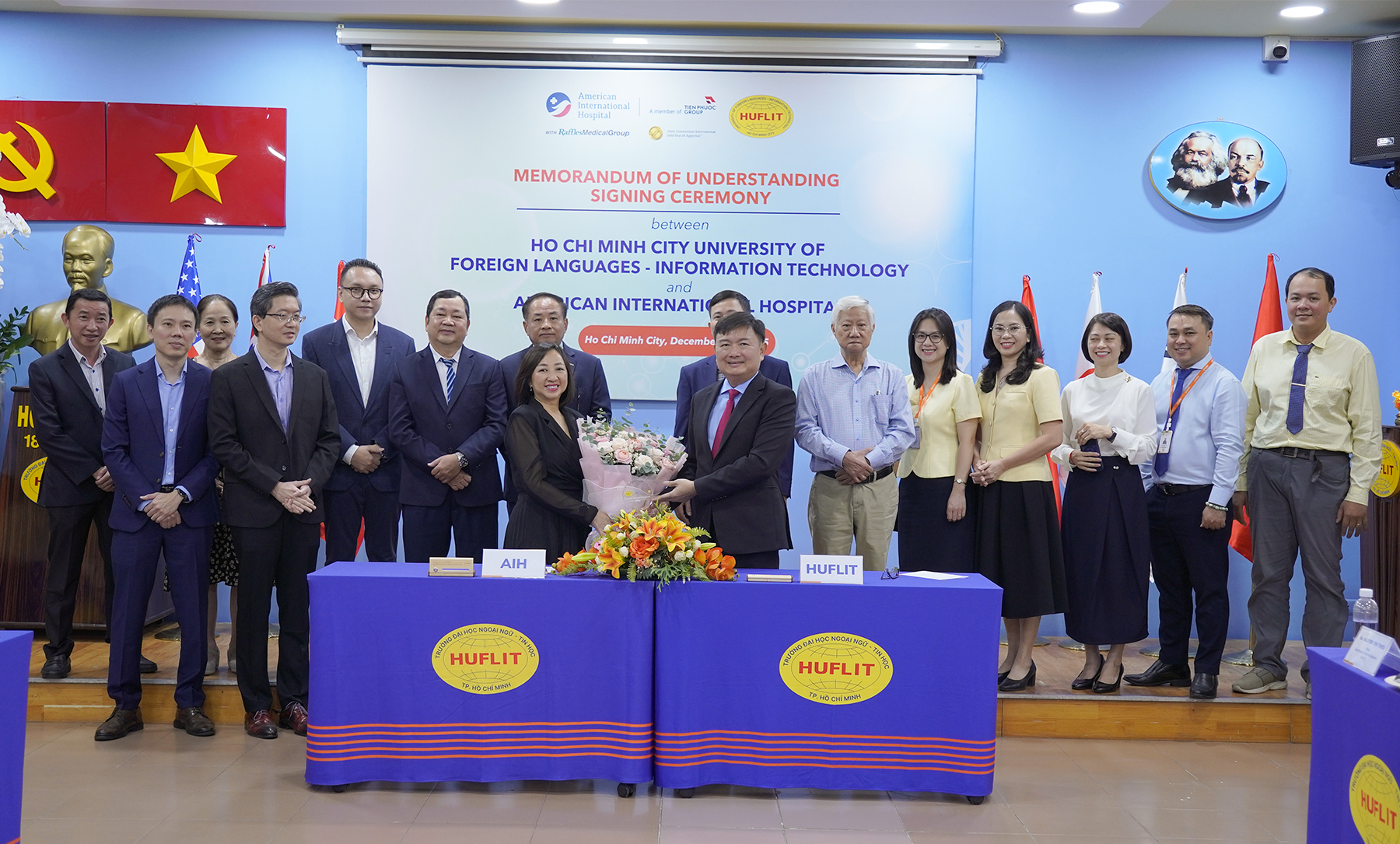BỆNH VIỆN QUỐC TẾ MỸ (AIH) VÀ HUFLIT HỢP TÁC PHÁT TRIỂN NGUỒN NHÂN LỰC TRONG Y TẾ