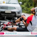 TRAFFIC ACCIDENT INJURIES AND EMERGENCY RESPONSE