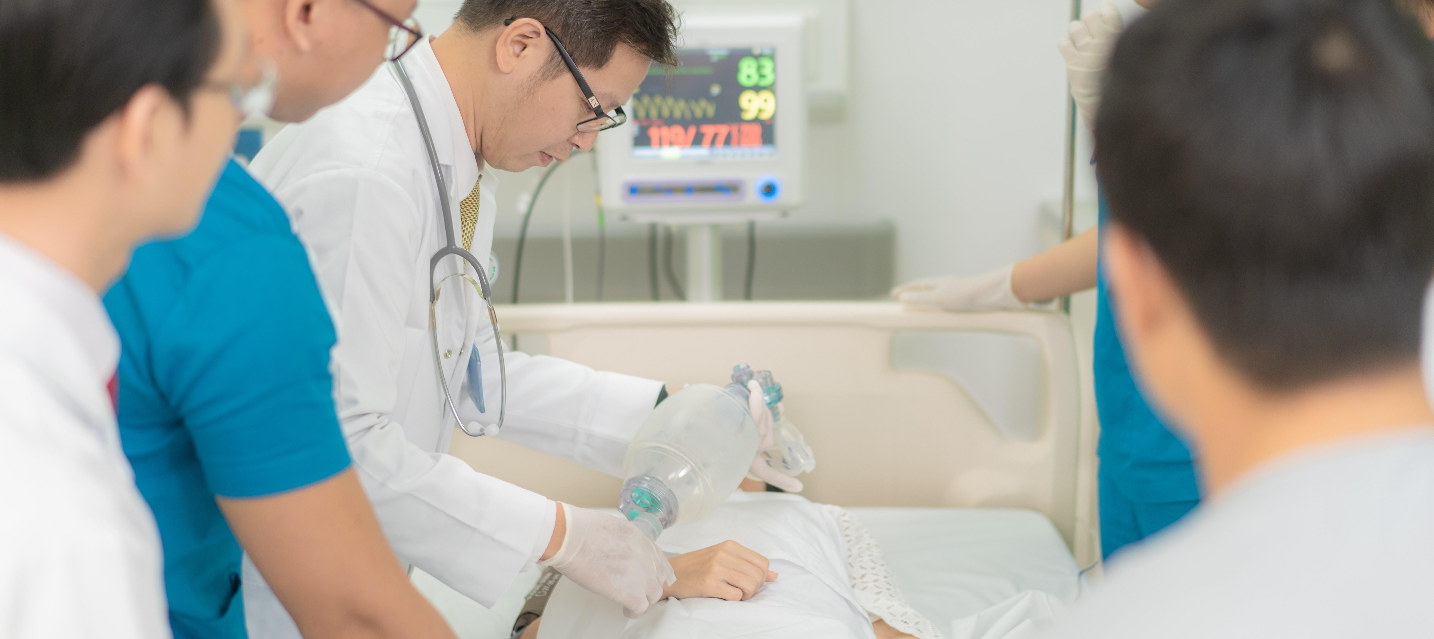 INTENSIVE CARE – EMERGENCY