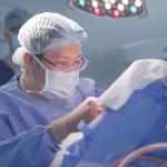 XỬ TRÍ “MA TRẬN” DỊ VẬT DƯỚI DA ĐẦU - CẮM VÀO XƯƠNG SỌ SAU TAI NẠN GIAO THÔNG CHO BỆNH NHÂN NGƯỜI CAMPUCHIA