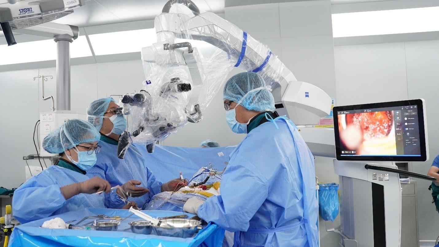Đơn vị Ngoại Thần Kinh và Cột sống